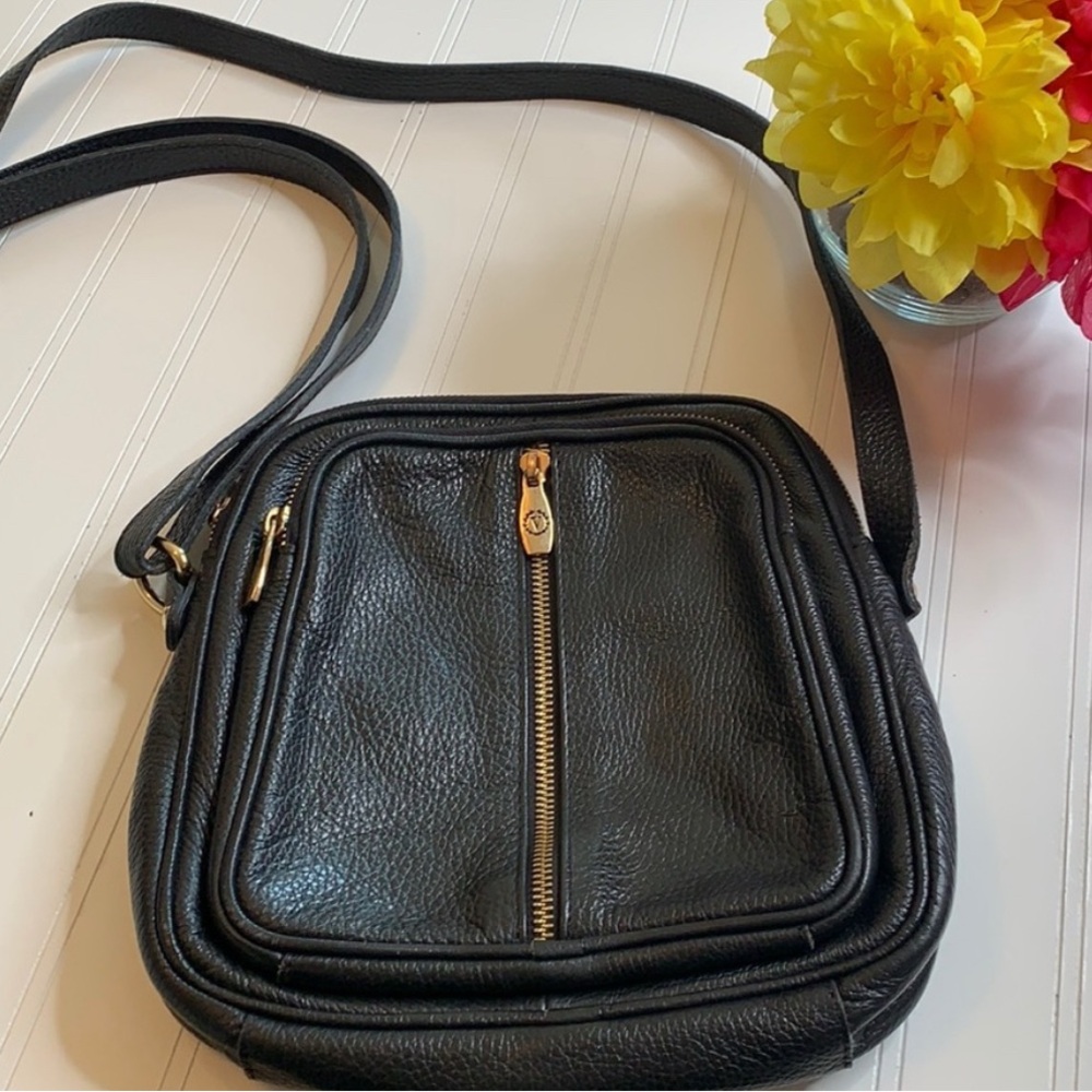 Valentina Black Leather Crossbody w/ Cool Vertical Zip Pocket